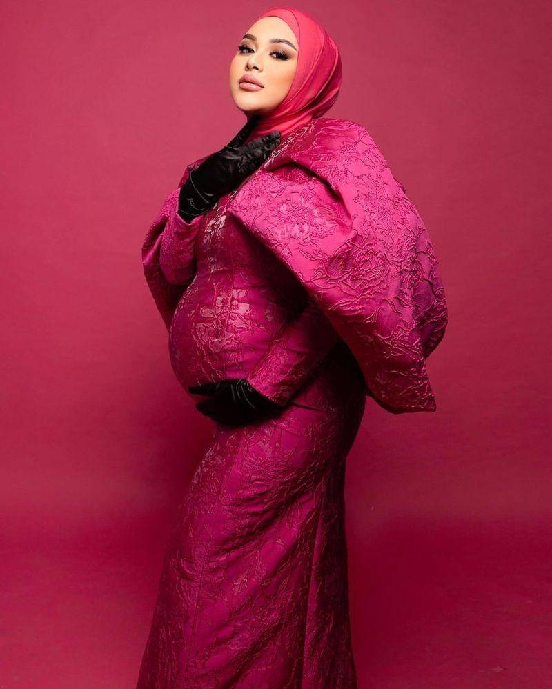 Instagram.com/@aurelie.hermansyah